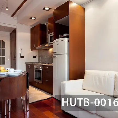 Ghat Poble Sec Apartment
